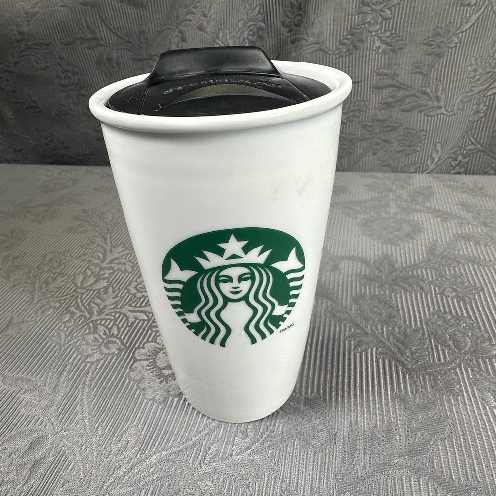 Starbucks 12oz Porcelain White ,Green Travel Tumbler Mug With Black Lid 2011